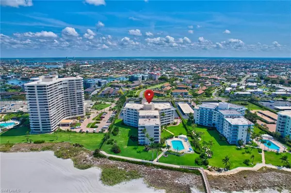 Marco Island, FL 34145,240 Seaview CT #111