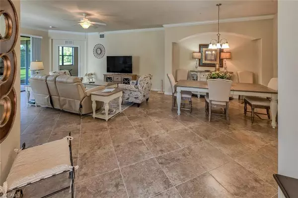 Naples, FL 34113,9512 Napoli LN #101