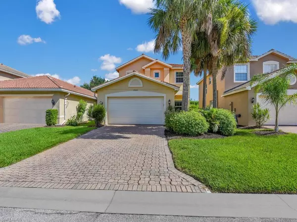 10325 Barberry LN, Fort Myers, FL 33913