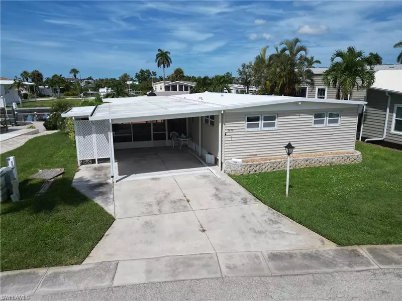 17690 Eglantine LN, Fort Myers Beach, FL 33931