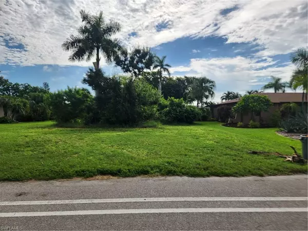 Cape Coral, FL 33904,2545 Shelby PKWY