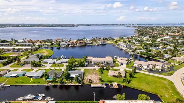 Cape Coral, FL 33904,1717 Bikini CT