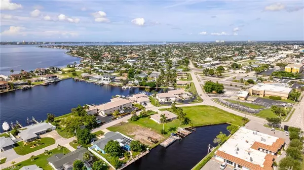 Cape Coral, FL 33904,1717 Bikini CT