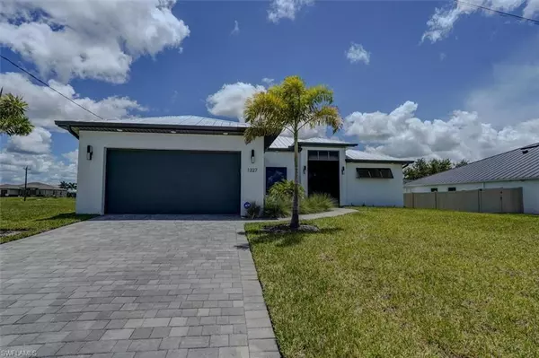 1227 NW 40th PL, Cape Coral, FL 33993