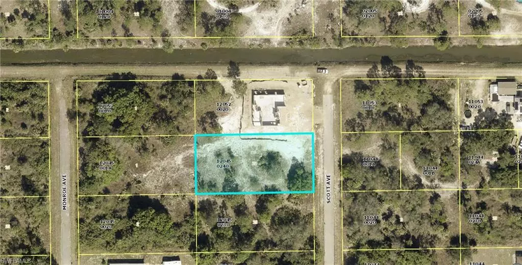 323 Scott AVE, Lehigh Acres, FL 33936