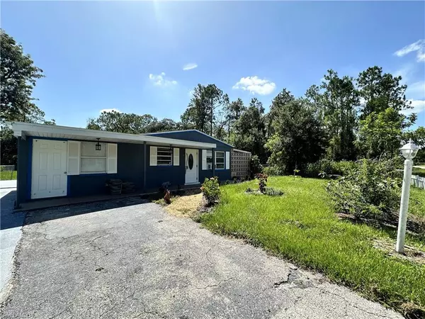 Lehigh Acres, FL 33936,818 Sheldon AVE