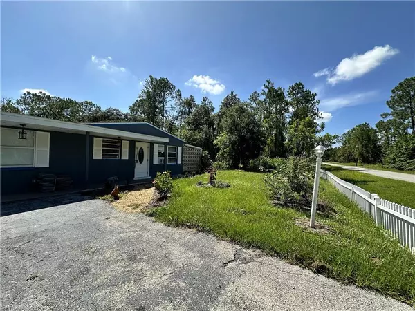 Lehigh Acres, FL 33936,818 Sheldon AVE