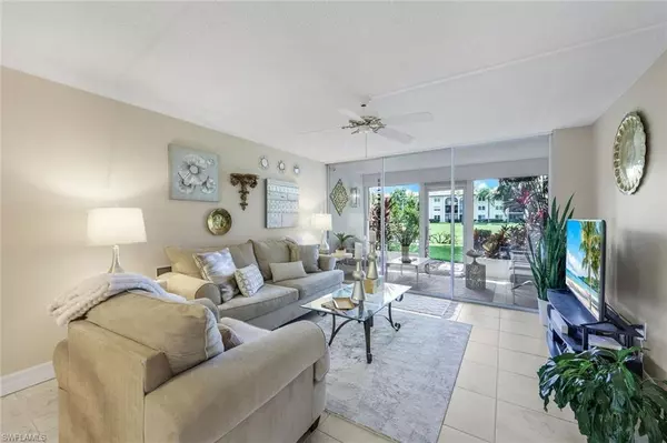 Naples, FL 34105,1087 Forest Lakes DR #1-107