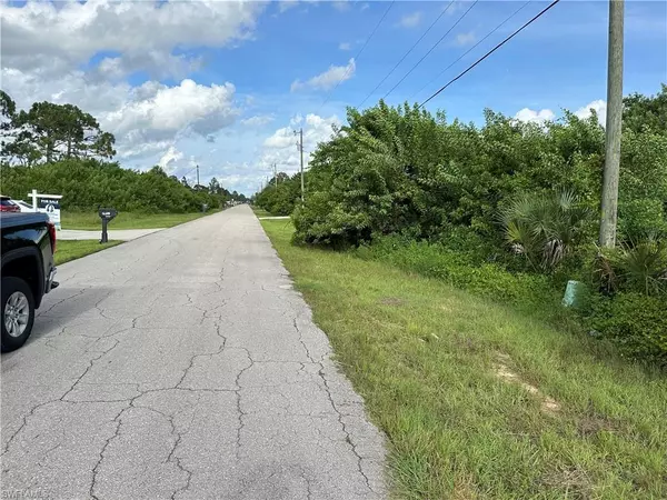 Lehigh Acres, FL 33976,2919 9th ST SW