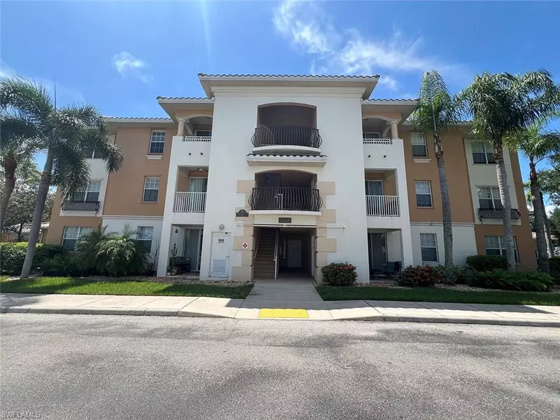 3940 Pomodoro CIR NE #203, Cape Coral, FL 33909