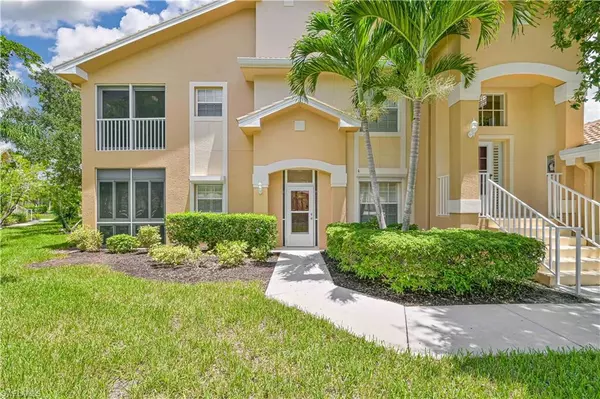 Fort Myers, FL 33919,15020 Lakeside View DR #301