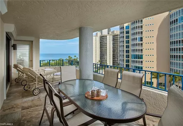 Naples, FL 34103,4451 Gulf Shore BLVD N #906