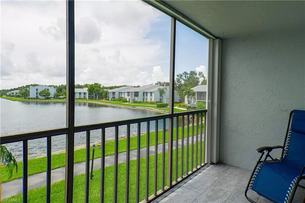 Fort Myers, FL 33905,9930 sailview CT #16