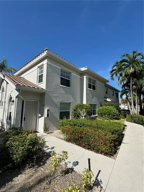 Naples, FL 34109,6812 Satinleaf RD S #204