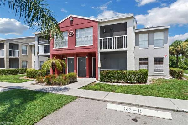 142 Santa Clara DR #1,  Naples,  FL 34104