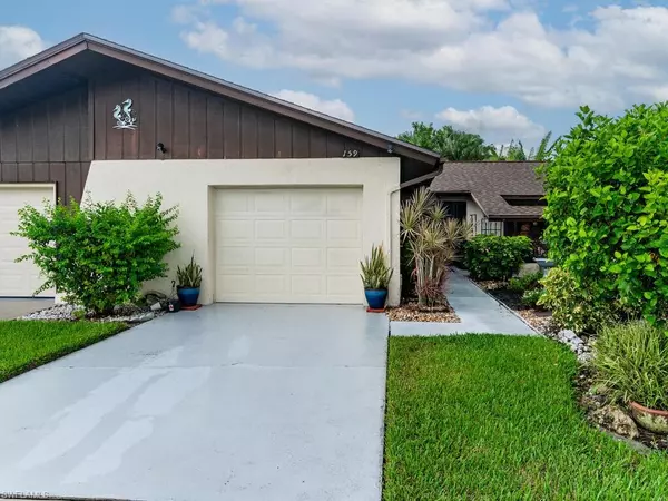 159 Round Key CIR #D10, Naples, FL 34112