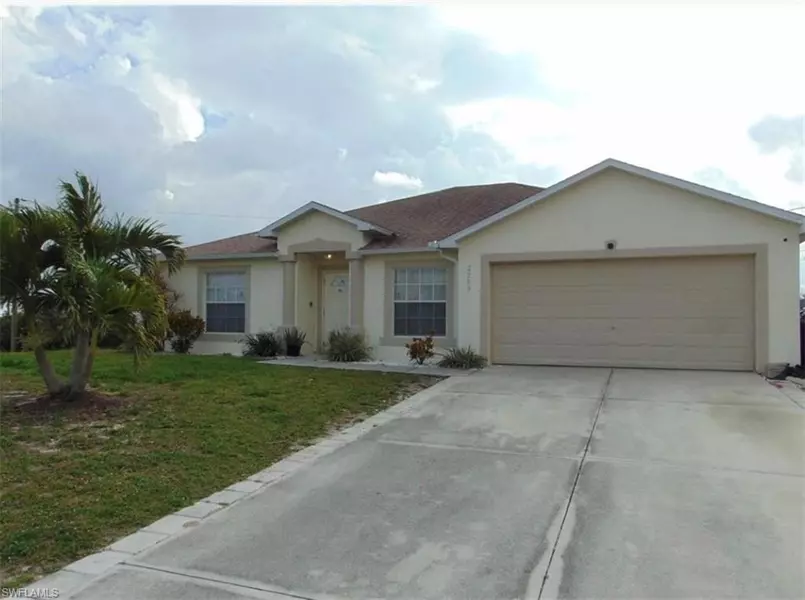 2203 Christopher AVE N, Lehigh Acres, FL 33971