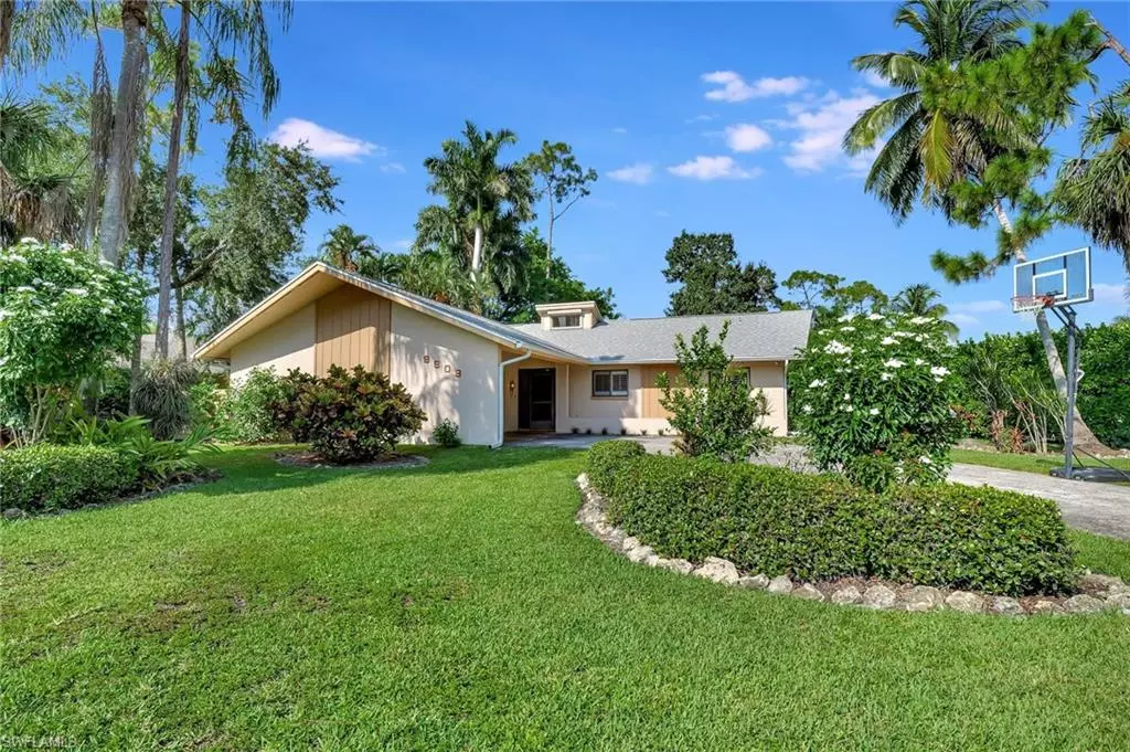 Naples, FL 34109,9909 Winchester Wood