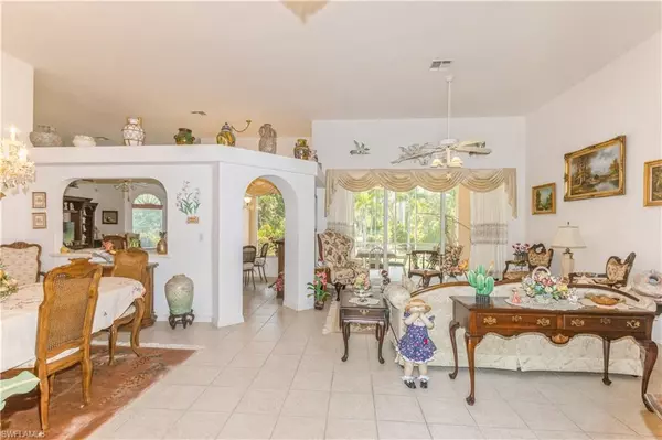 Naples, FL 34109,7141 Mill Run CIR