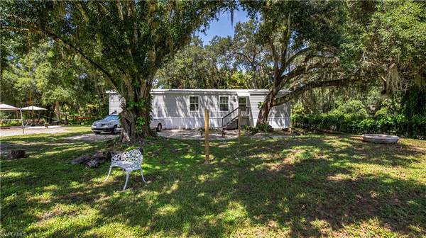 2638 Ortona Locks RD, Moore Haven, FL 33471