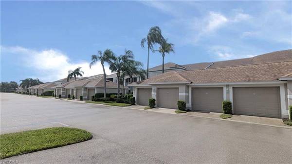 8091 Queen Palm LN #315, Fort Myers, FL 33966