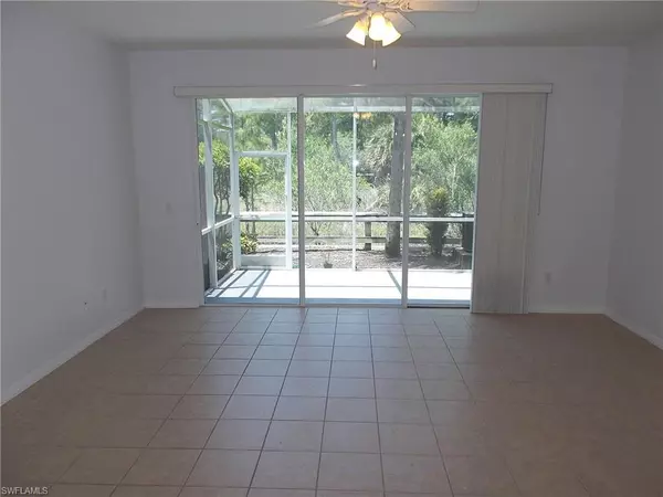 Naples, FL 34110,16071 Caldera LN #56