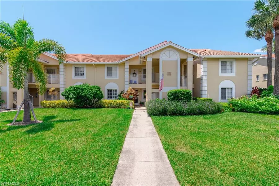 7767 Jewel LN #103, Naples, FL 34109