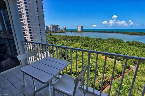 5550 Heron Point DR #902, Naples, FL 34108