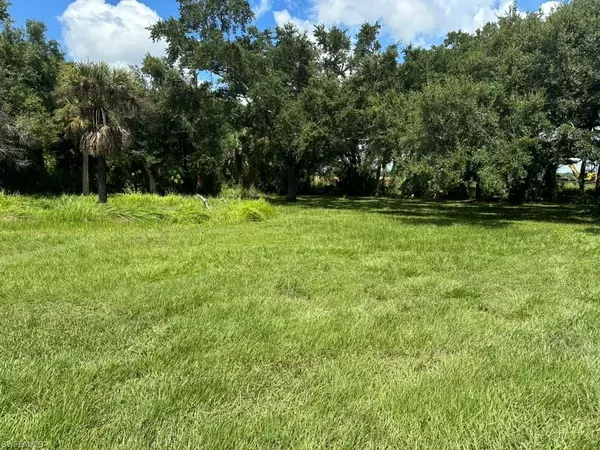 Labelle, FL 33935,4605 W State Road 80