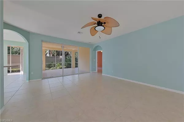 Estero, FL 34134,3401 Morning Lake DR #101