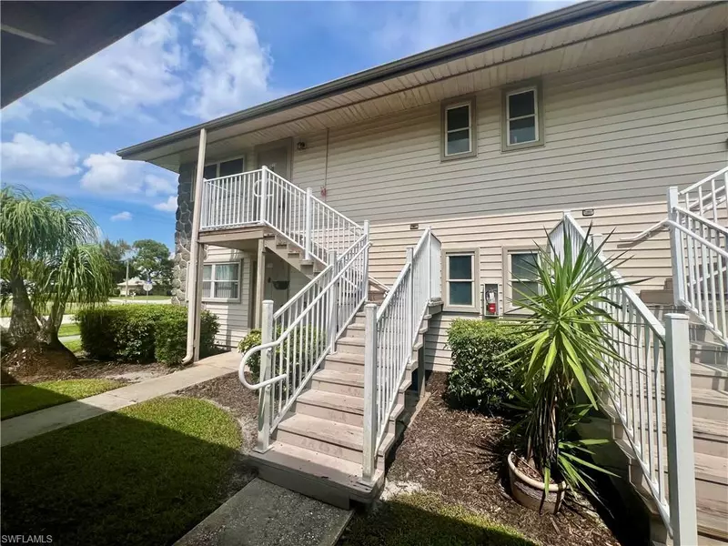 5917 Littlestone CT #211, North Fort Myers, FL 33903