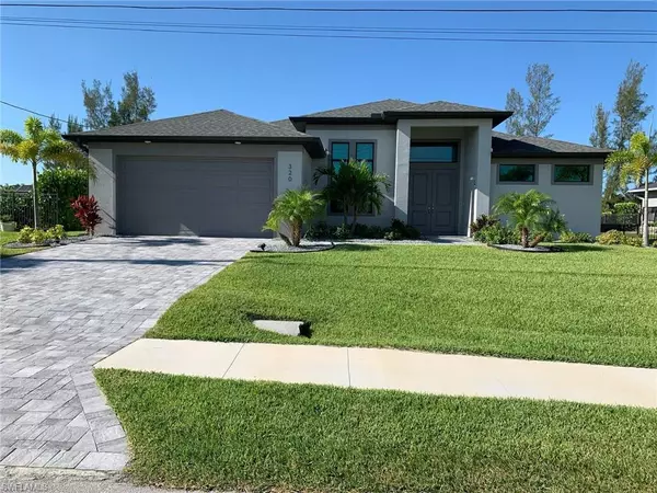 320 SW 26th ST, Cape Coral, FL 33914