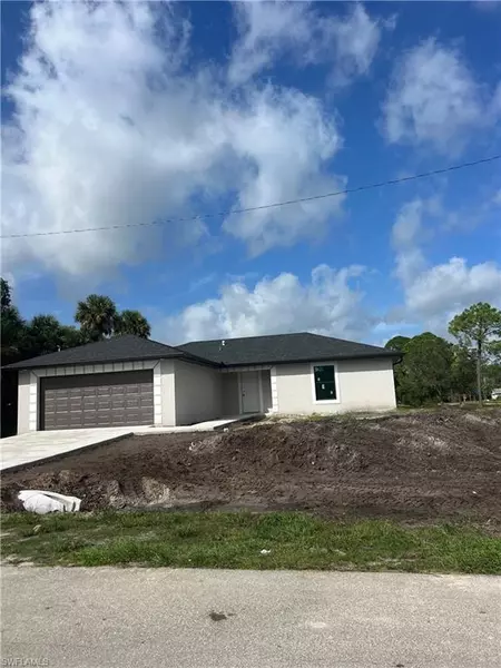 15 W 9th ST, Lehigh Acres, FL 33972