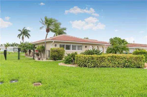 Cape Coral, FL 33914,4824 SW 2nd PL