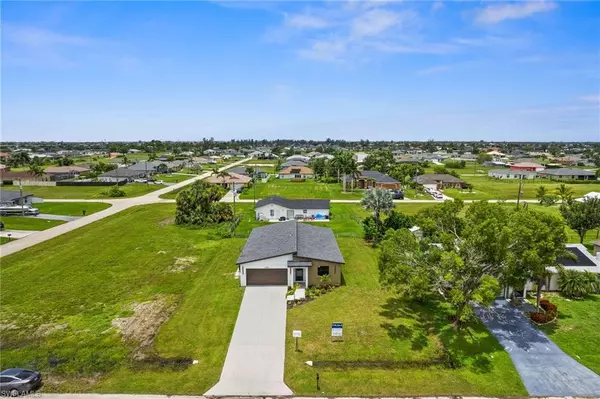 1204 NW 13TH PL, Cape Coral, FL 33993