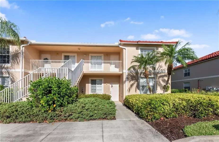 2885 Cypress Trace CIR #204, Naples, FL 34119