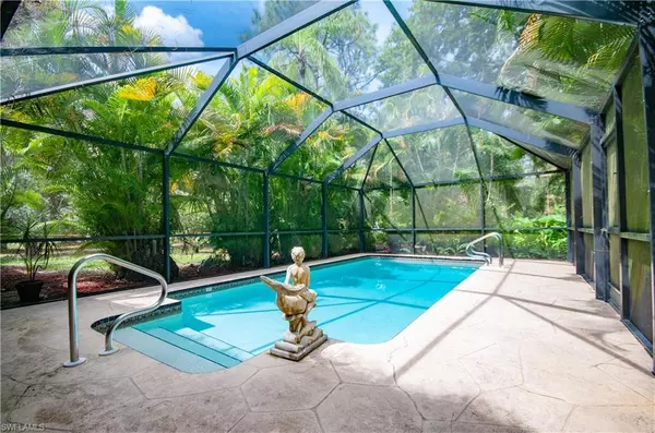 Naples, FL 34119,5875 Hidden Oaks LN