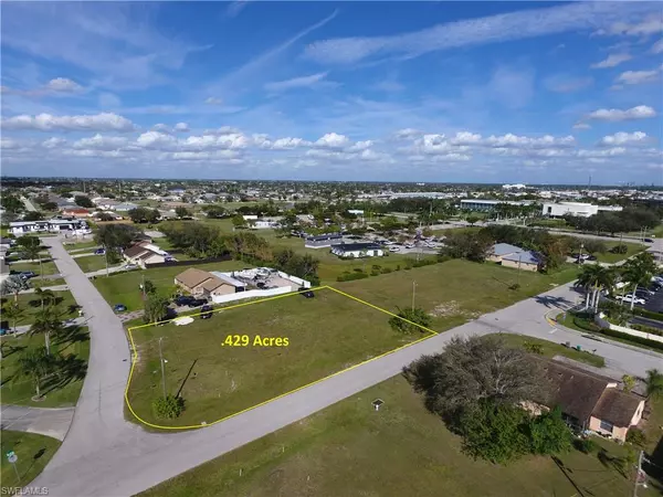 Cape Coral, FL 33990,533-535 SE 11th ST