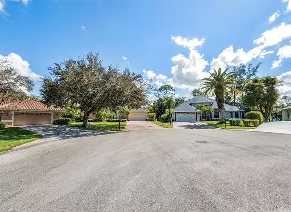 Naples, FL 34109,7001 Mill Run CIR