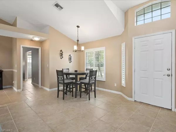 Naples, FL 34112,3211 Karst CT #45