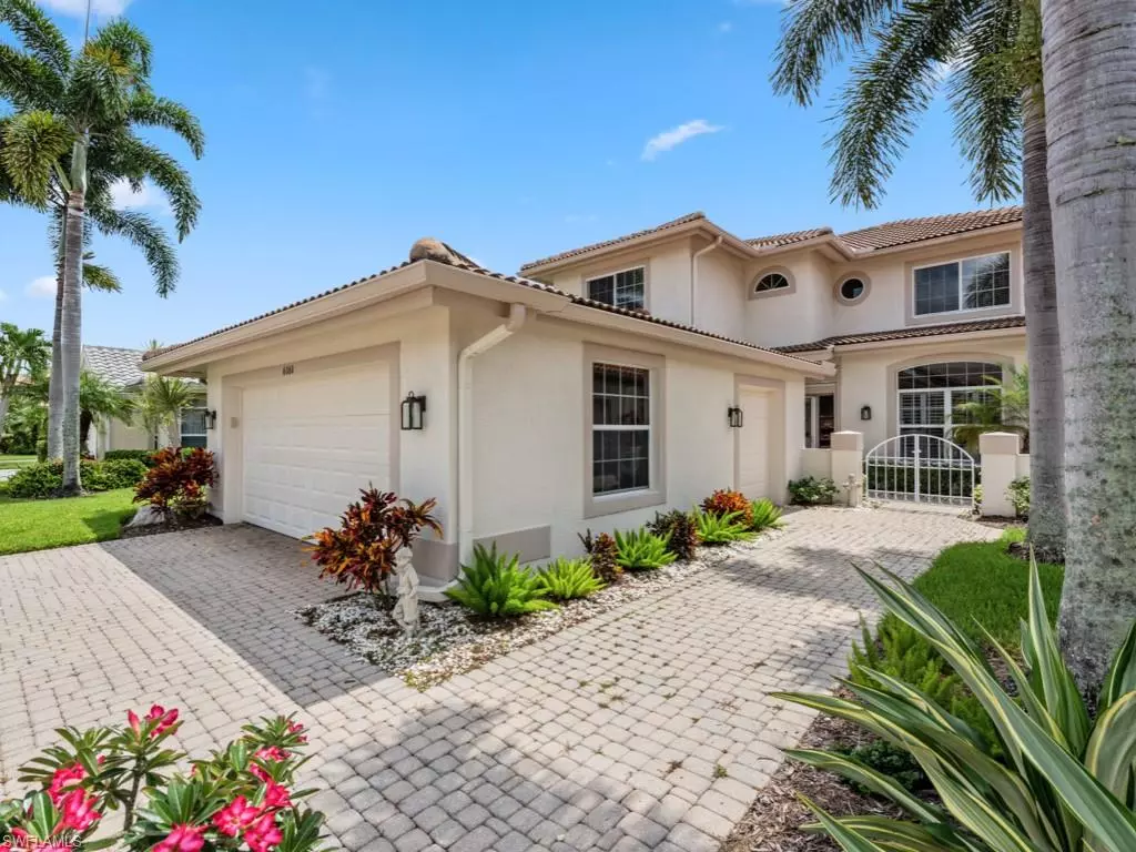 Naples, FL 34110,6060 Fairway CT