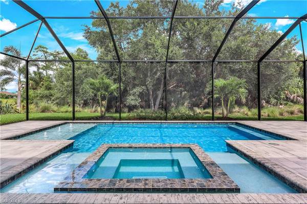 9446 Night Heron LN, Naples, FL 34120