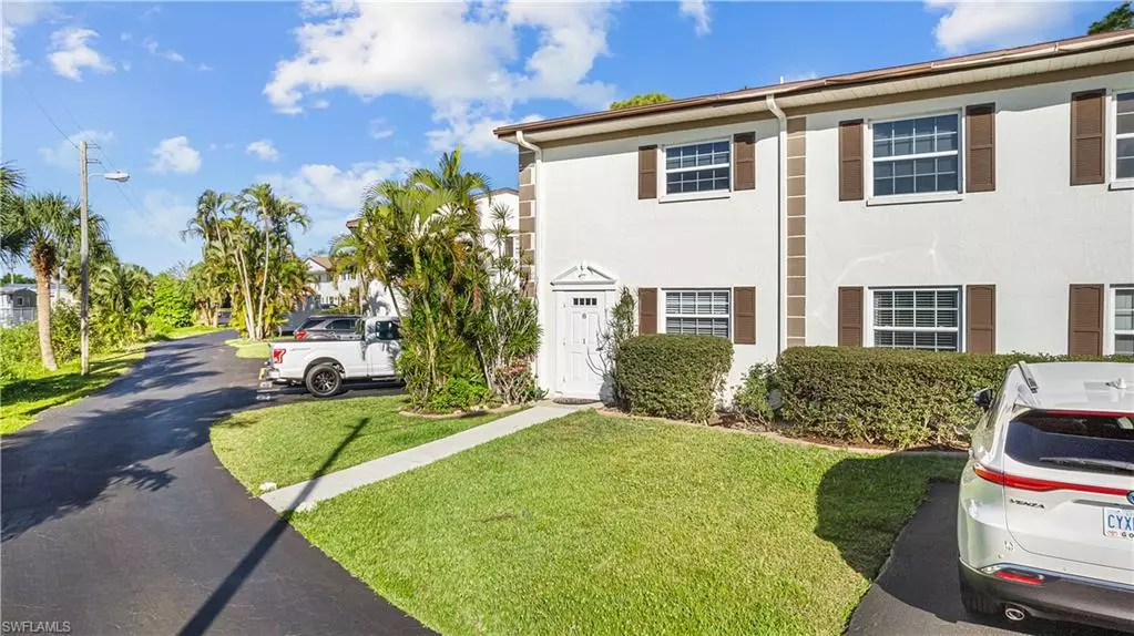 7025 New Post DR #1, North Fort Myers, FL 33917