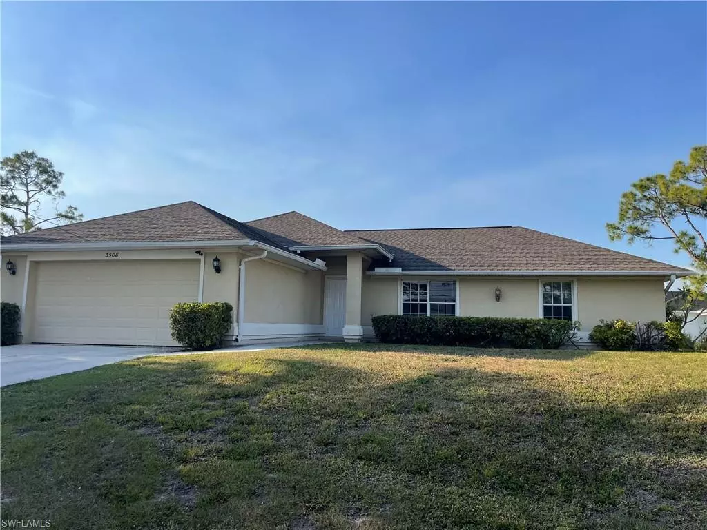 Lehigh Acres, FL 33976,3508 41st ST SW