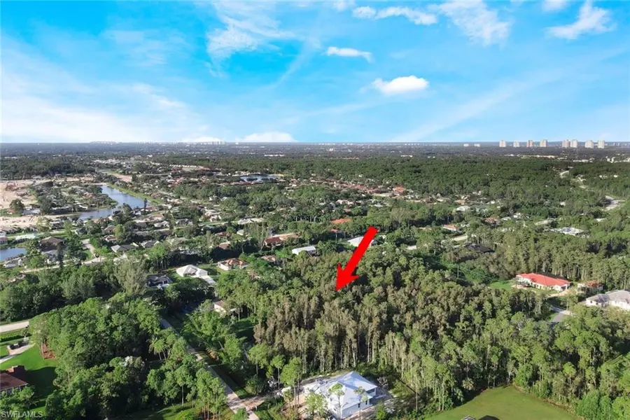 10261 Strike LN, Bonita Springs, FL 34135