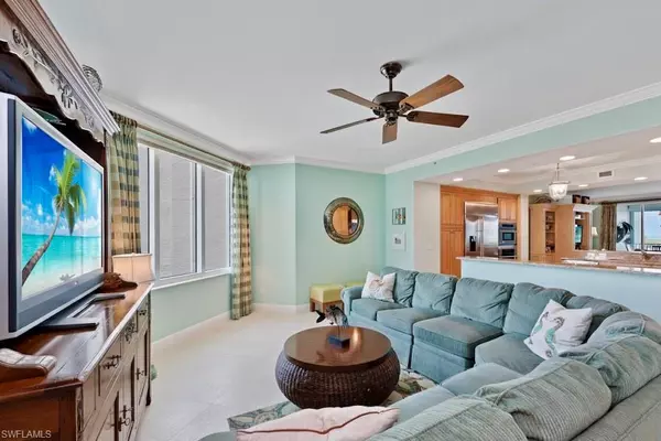 Naples, FL 34110,275 Indies WAY #805