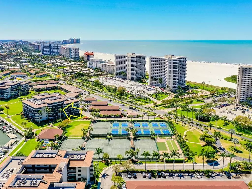 Marco Island, FL 34145,601 Seaview CT #C403