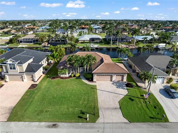 Cape Coral, FL 33914,2813 SW 38th ST