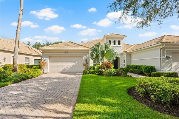 Naples, FL 34119,3127 Santorini CT