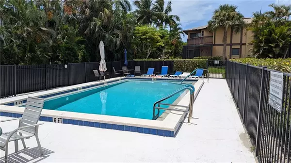 Fort Myers, FL 33908,13527 Siesta Pines CT